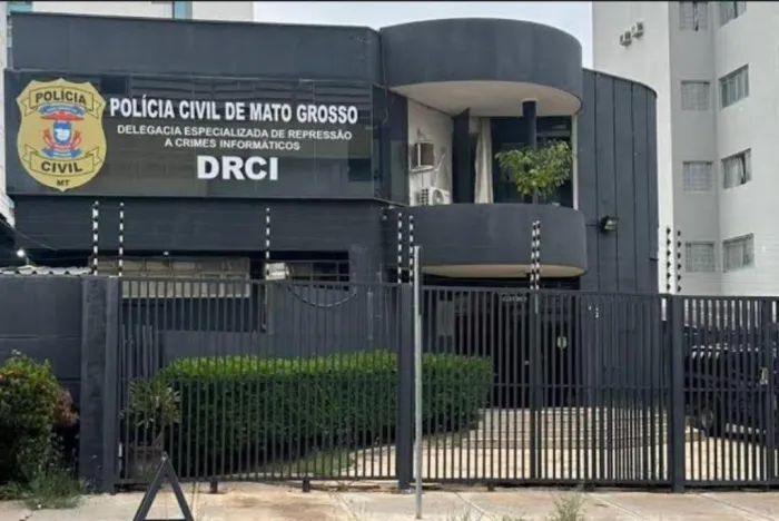 Operação da Polícia Civil desarticula central de golpes virtuais em Várzea Grande