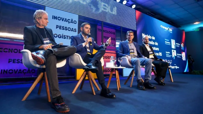 Em painel da TranspoSul, vice-governador destaca aumento dos investimentos do Estado em infraestrutura de logística