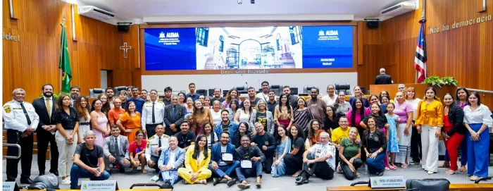 Sessão Solene em alusão à campanha ‘Setembro Amarelo’ para homenagear Movimento Recomeço