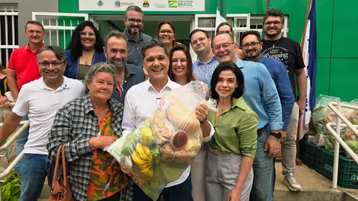 Governo do Estado faz entrega de cestas verdes em São Roque do Canaã