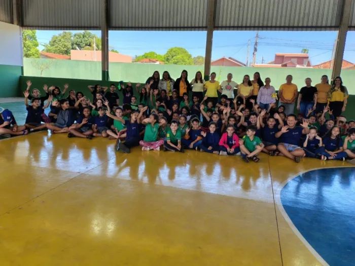 Escola Municipal Paulo Simões Braga promove atividades especiais pela valorização da vida durante Setembro Amarelo