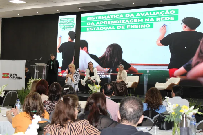 Educação de SC promove seminário para aprimorar processos de ensino e aprendizagem em toda a rede estadual