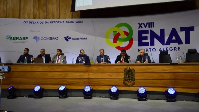 Evento em Porto Alegre aprofunda debate sobre unificação de documentos fiscais e criação de sistemas da reforma tributária