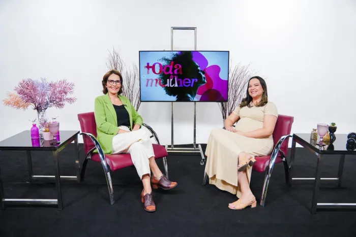 Na conversa com Márcia Carvalho, Deborah Campos disse que o projeto tem a missão de enfrentar vulnerabilidades históricas no cuidado às mulheres e crianças
