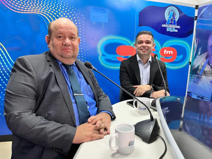 Ronald Segundo conversou com o deputado Fred Maia no programa desta quarta-feira
