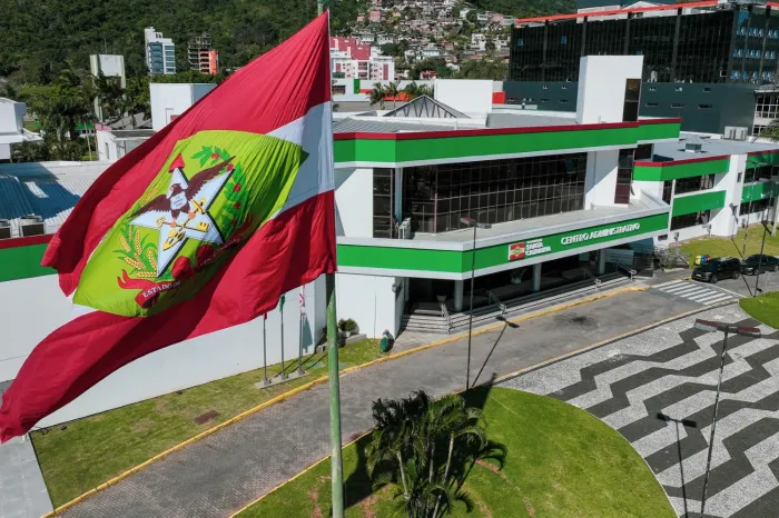 Orçamento de Santa Catarina prevê crescimento de 10% nas receitas totais do Estado para 2026