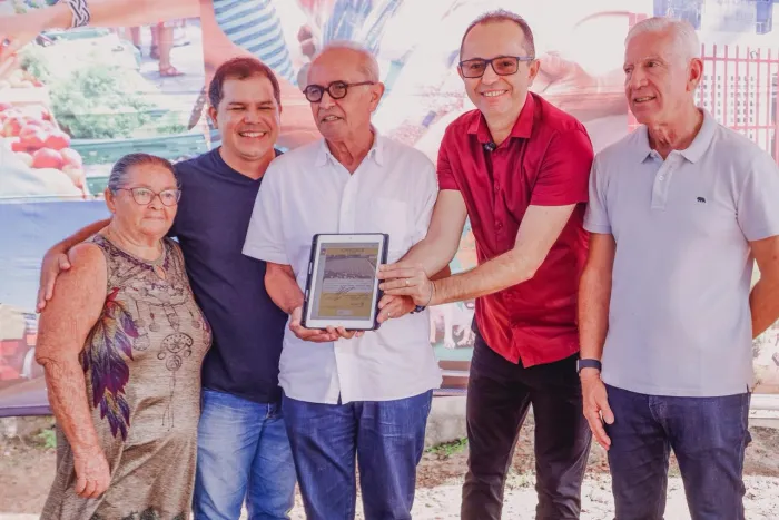 Cícero Lucena autoriza obras em 13 ruas e projeta novo Cemapi no Jardim Veneza ao celebrar quase 2 mil ordens de serviço em infraestrutura