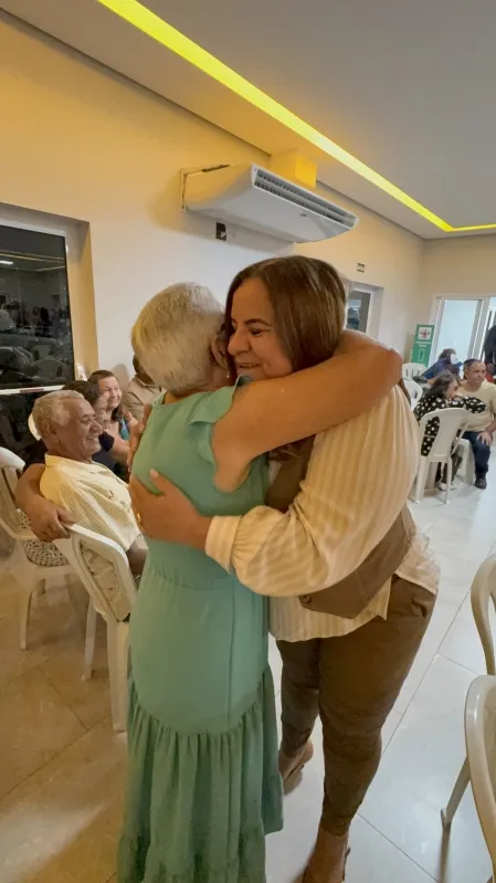 Brasilândia revive anos 60 em festa emocionante que celebrou sabedoria e vitalidade dos idosos