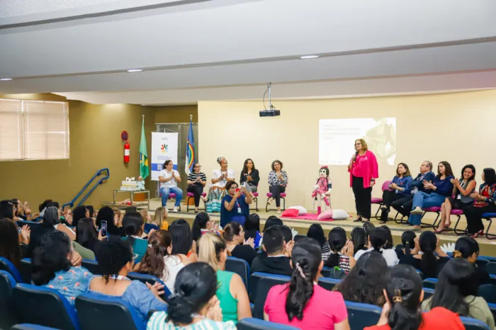 SES-PE dá início ao Outubro Rosa com Curso de Especialização em Saúde da Mulher para Técnicos de Enfermagem