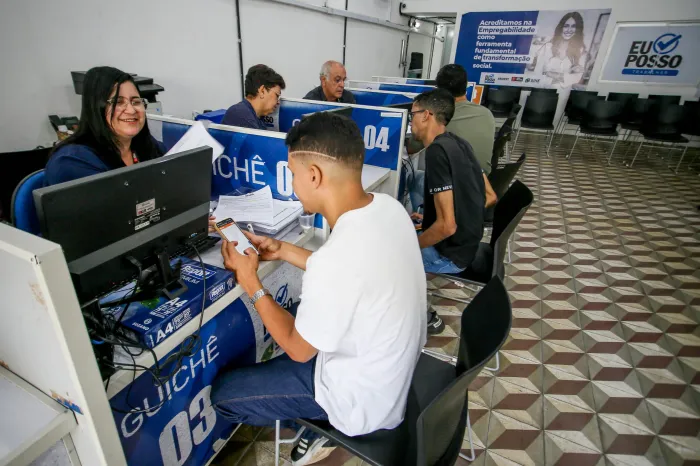 Sine-JP ganha destaque nacional com homenagem a coordenadora em evento dos 50 anos da rede de empregabilidade