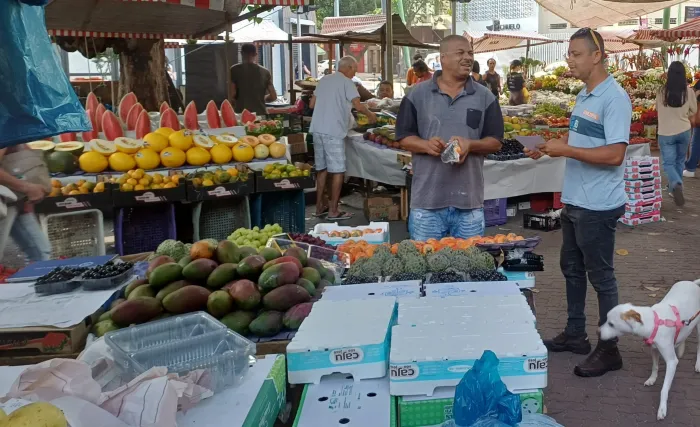 A ação foi realizada na feira livre da Praça Nossa Senhora da Paz - Divulgação