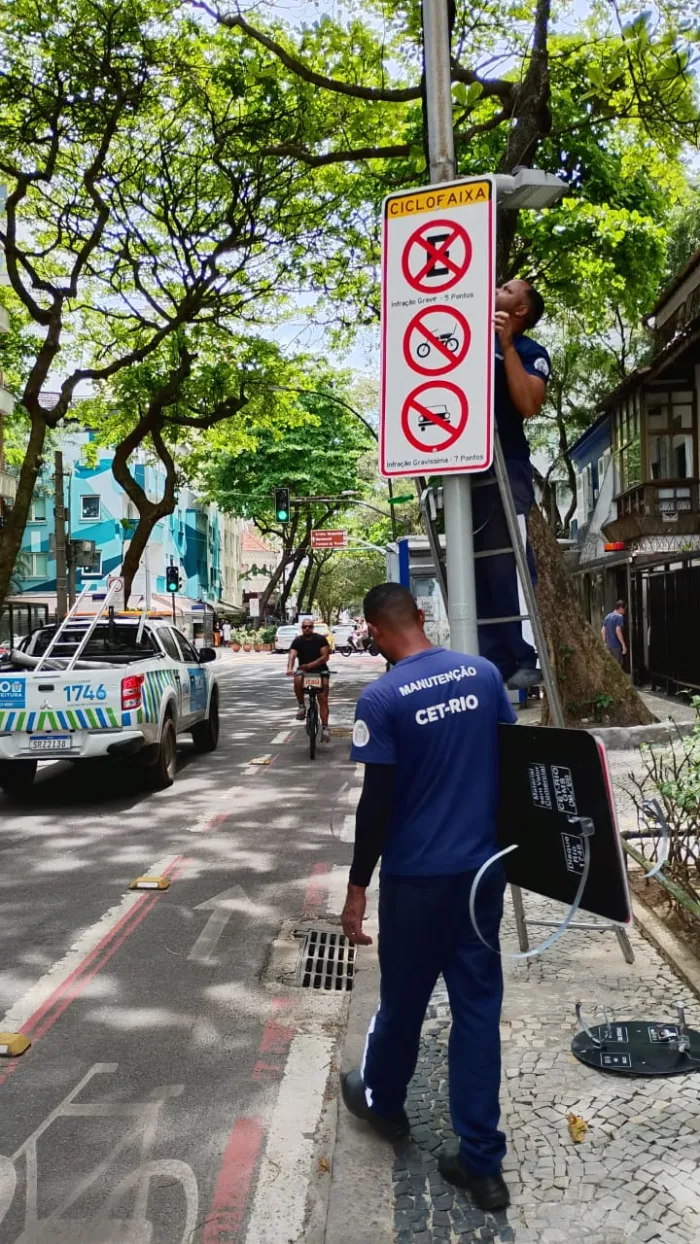 Ação de conscientização pelo uso correto das ciclofaixas em Ipanema - Foto: Divulgação/CET-Rio