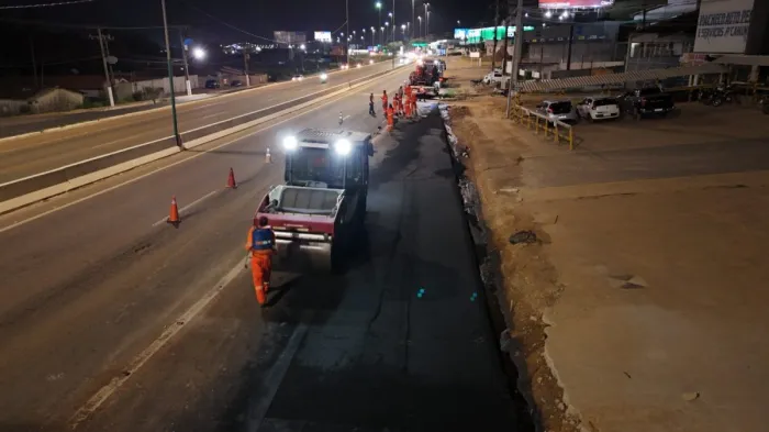 Obras: Retorno da Ponte Ana Miranda recebe recapeamento asfáltico