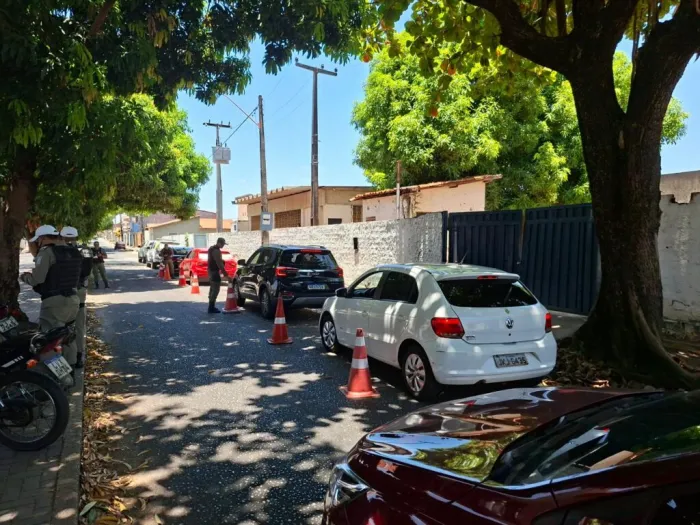 Polícia Militar registra 10 prisões e 27 testes de alcoolemia positivos durante operação de trânsito em Teresina