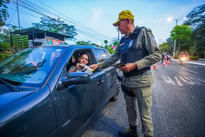SSP-PI orienta condutores sobre como agir em acidentes de trânsito sem vítimas