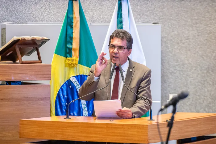 Ricardo Vale propõe impedir descontos de aposentados e pensionistas relativos a 2020
