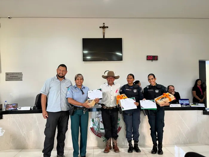Policiais Militares são homenageadas pelo trabalho no PROMUSE em Rio Verde
