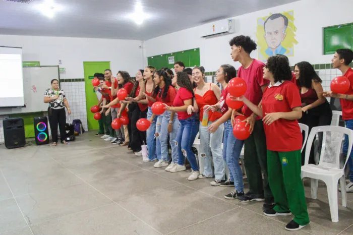 “Baladão do Saeb e Saepi” anima estudantes e fortalece reta final de preparação para as avaliações externas