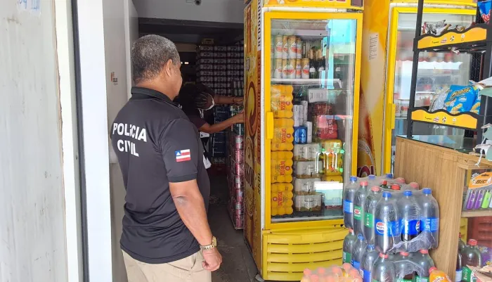 Operação Bebidas Etílicas: fiscalização identifica bebidas irregulares em estabelecimentos de Pituaçu e São Marcos
