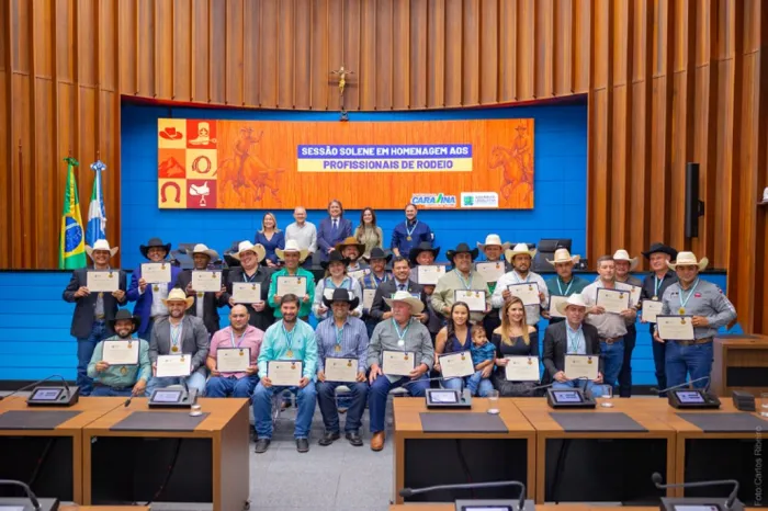 Patrono dos Rodeios: Caravina homenageia profissionais e reforça defesa do esporte