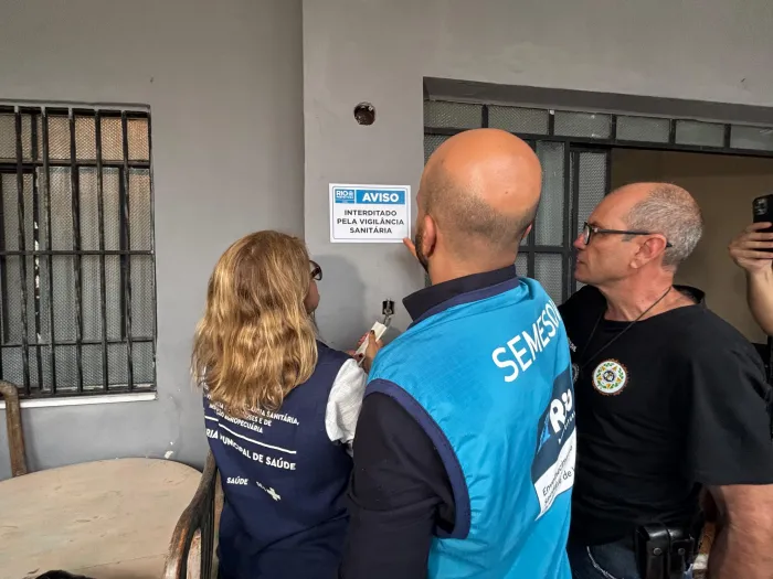 Com esta ação, a Prefeitura chega ao 18º asilo clandestino fechado em 2025 - Divulgação