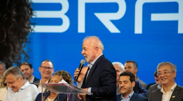 Presidente Lula anuncia retomada das operações da Fafen em Sergipe