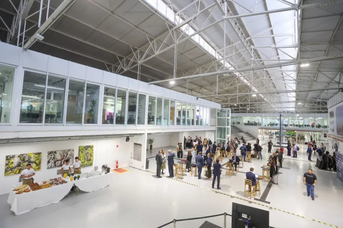 O objetivo do Hackathon de IA é fomentar soluções criativas em tecnologia para desafios da saúde pública - Divulgação