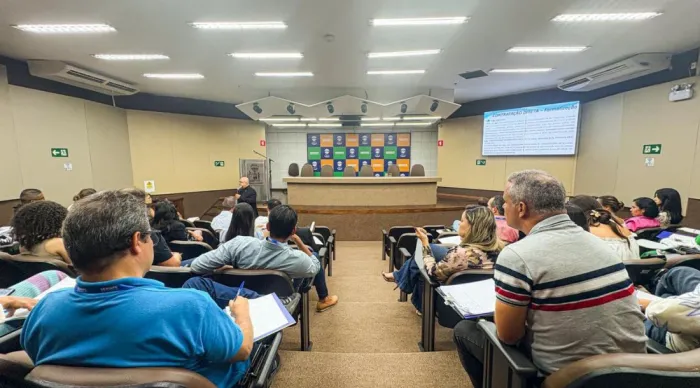 Secretaria de Estado da Casa Civil realiza capacitação para servidores em curso sobre licitação