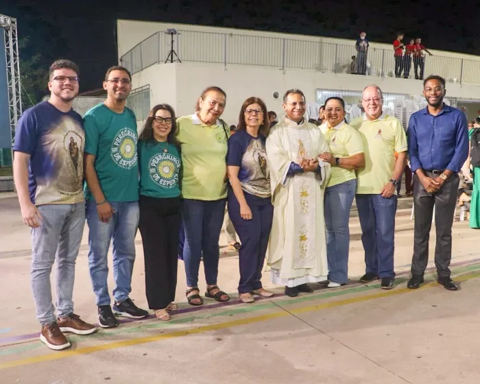 Deputada Helena Duailibe com autoridades religiosas no Festejo de Nossa Senhora de Nazaré, no Cohatrac