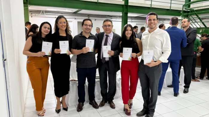 PGE-PI apresenta Manual de Redação e Padronização de Documentos e Atos Oficiais em evento interno