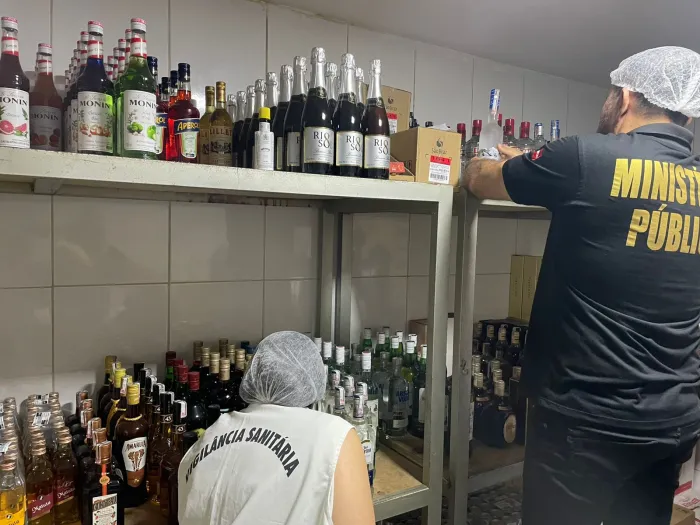 Vigilância Sanitária de João Pessoa participa de ação conjunta para coibir a venda de bebidas adulteradas