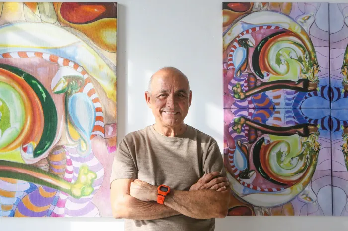 Exposição do artista visual Sandoval Fagundes pode ser visitada até 2 de novembro no Hotel Globo