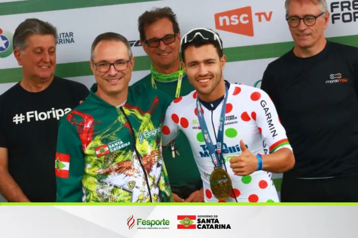 Fesporte participa de cerimônia de encerramento da Volta Ciclística de Santa Catarina 2025