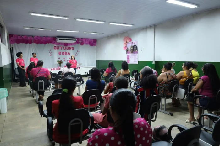 Outubro Rosa: Palestras e ações de saúde marcam dia D da campanha na UBS Maria do Bico Doce 