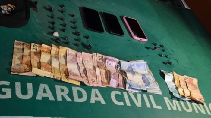 GCM prende duas mulheres por tráfico de drogas na Vila Maior
