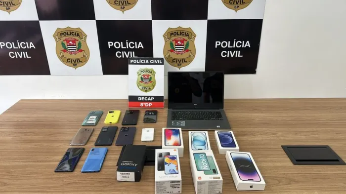 Polícia Civil de SP desarticula quadrilha especializada em furtos de celulares e fraudes bancárias