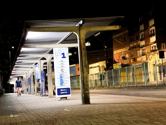Semob-JP instala lâmpadas de LED no Terminal de Integração do Varadouro e alerta contra vandalismo