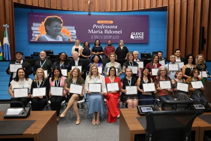 Dia dos Professores: Sessão solene rememora Maria Ildonei e homenageia educadores