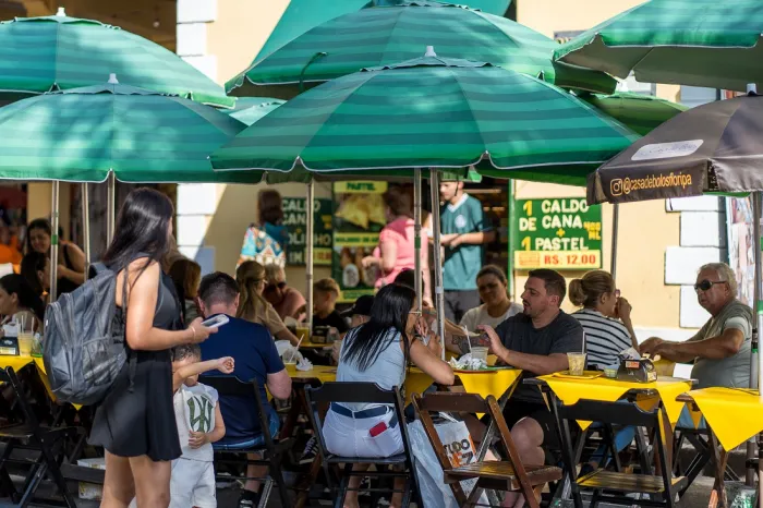 Setor de serviços cresce 4,2% em Santa Catarina até agosto