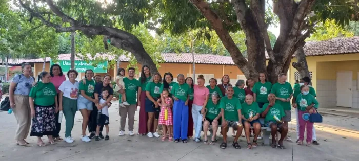 Sasc promove integração entre crianças e idosos acolhidos pelo Estado em passeio especial