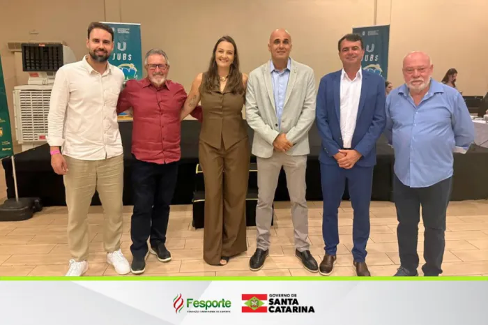 Presidente da Fesporte participa de cerimônia de homenagens realizada pela Confederação Brasileira do Desporto Universitário