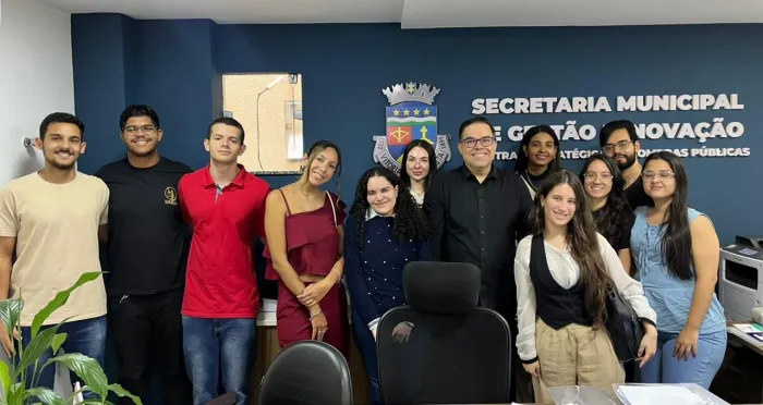 Estudantes de Direito da Fainor conhecem funcionamento da Central Estratégica de Compras Públicas