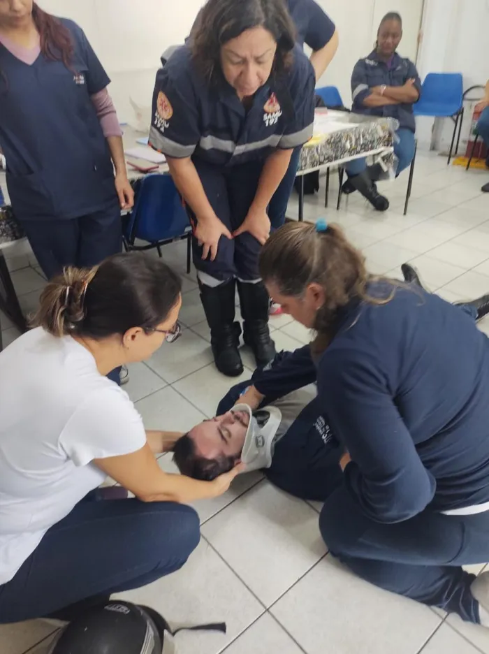 Equipes do SAMU e da UTS de Praia Grande realizam capacitação
