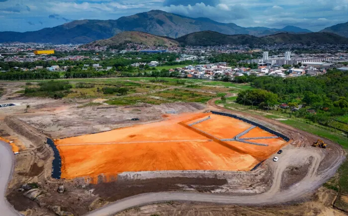 A área total do aterro será de mais de 111 mil m², após a conclusão da segunda fase - Fabio Motta/Prefeitura do Rio