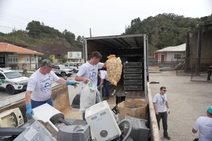 Santa Catarina alcança 96% dos municípios com programa de gestão de resíduos