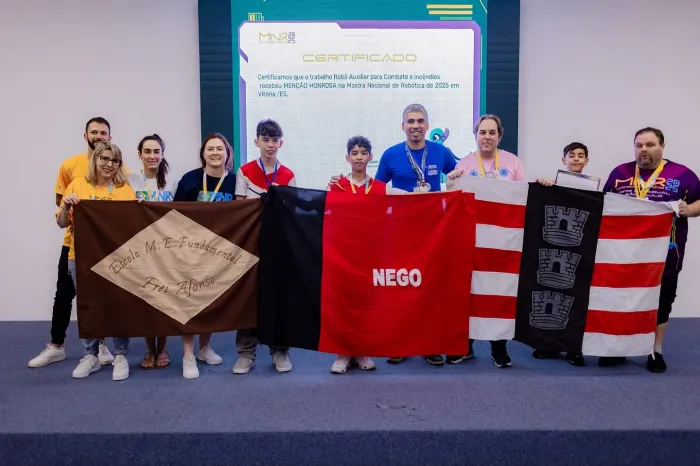 Equipes de robótica da Rede Municipal de Ensino ganham menção honrosa e concorrem a bolsa do CNPq