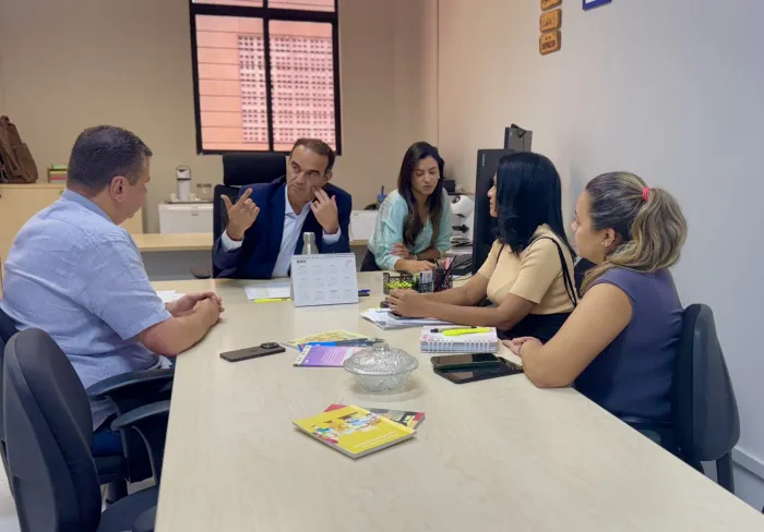 Prefeitura e Ministério Público discutem melhorias em serviço dedicado à população em situação de rua