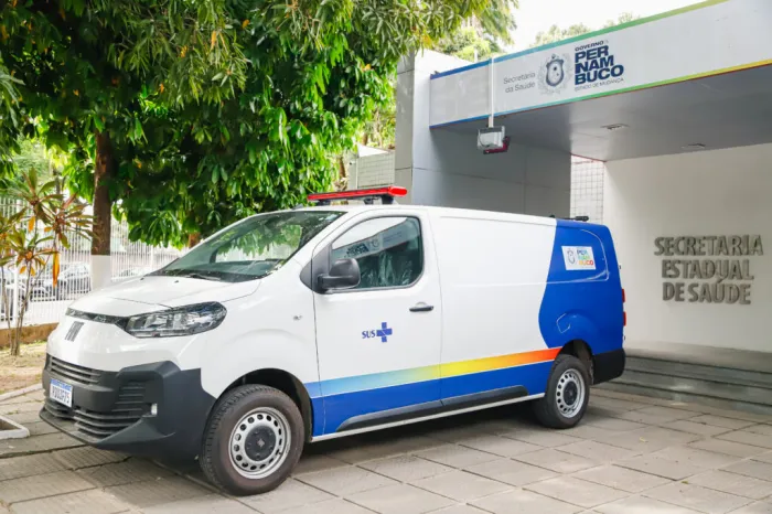 SES-PE realiza entrega de ambulância para município de Saíre, no Agreste