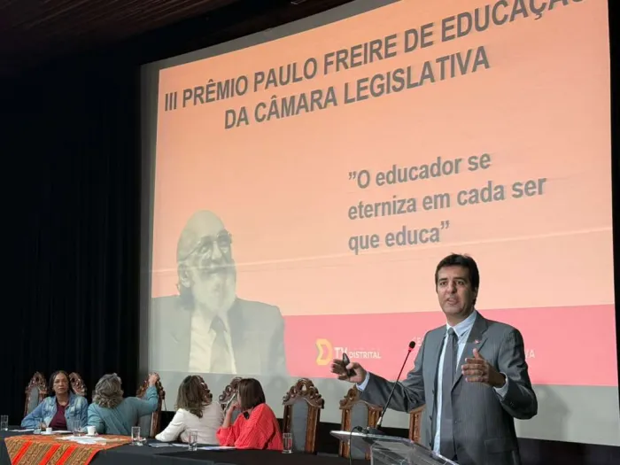 CLDF agracia projetos inscritos na 3ª edição do Prêmio Paulo Freire de Educação