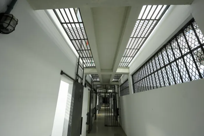 Justiça autoriza construção de vagas em presídios em Santa Catarina